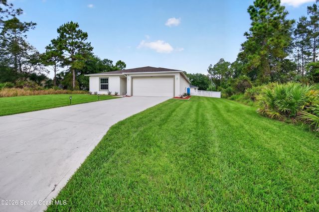 681 Floyd Street SE, Palm Bay, FL 32909