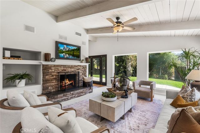12756 Barrett Lane, North Tustin, CA 92705
