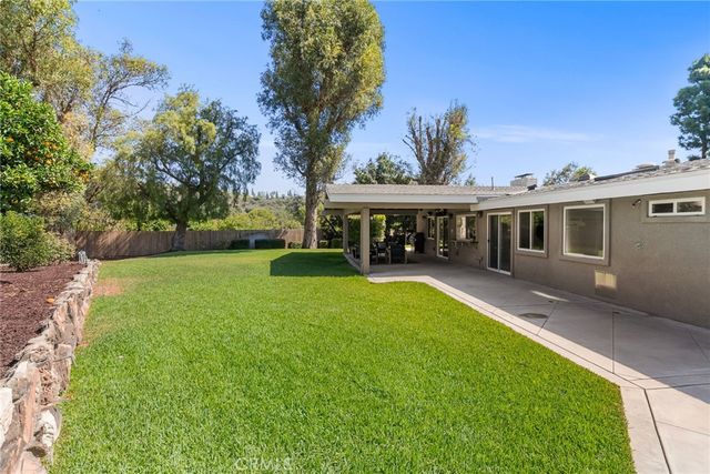 12756 Barrett Lane, North Tustin, CA 92705