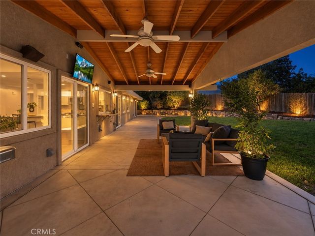 12756 Barrett Lane, North Tustin, CA 92705