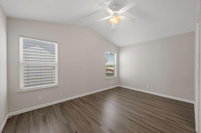 7312 E Ben White BLVD 13, Austin, TX 78741