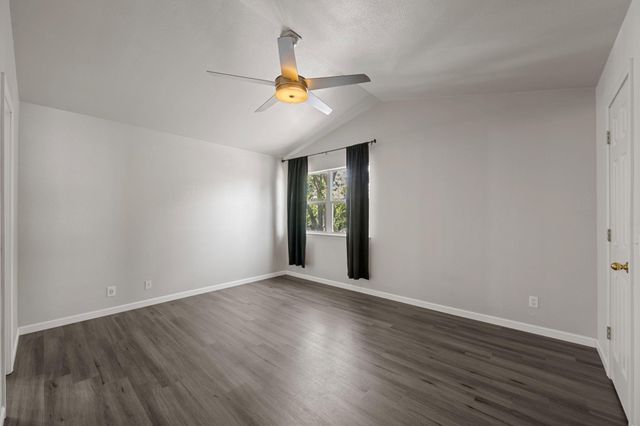 7312 E Ben White BLVD 13, Austin, TX 78741