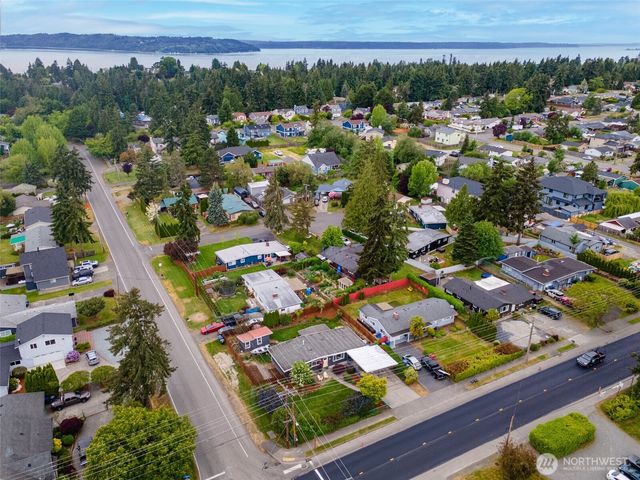 24855 16TH Avenue S, Des Moines, WA 98198
