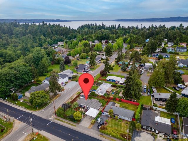 24855 16TH Avenue S, Des Moines, WA 98198