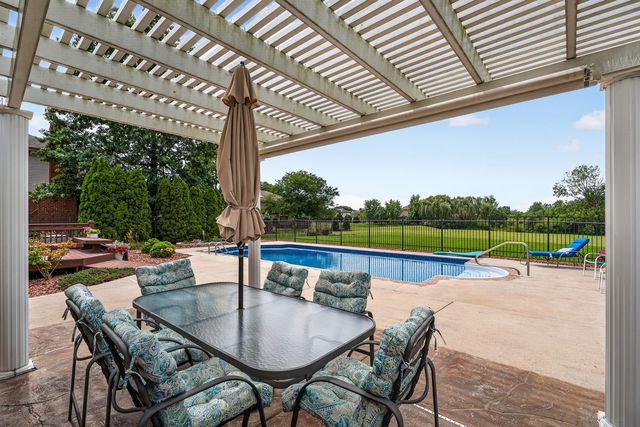 15164 Olympic Lane, Lockport, IL 60441