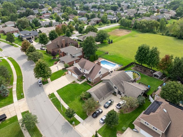 15164 Olympic Lane, Lockport, IL 60441
