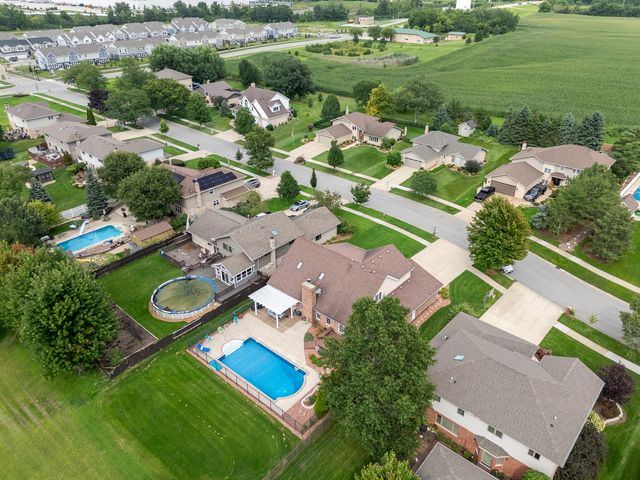 15164 Olympic Lane, Lockport, IL 60441