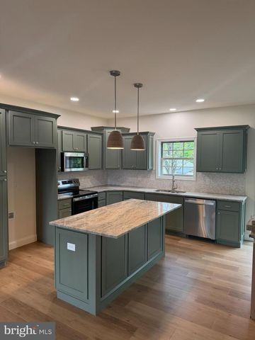 1268 THIRD AVENUE, Chambersburg, PA 17202