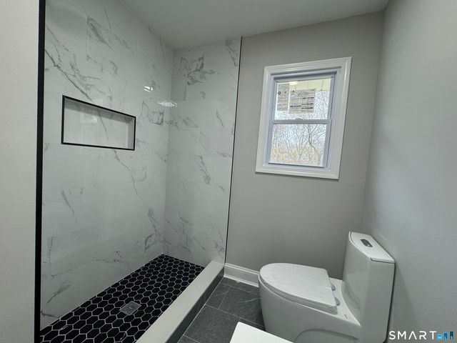 163 Lucille Street, Waterbury, CT 06708