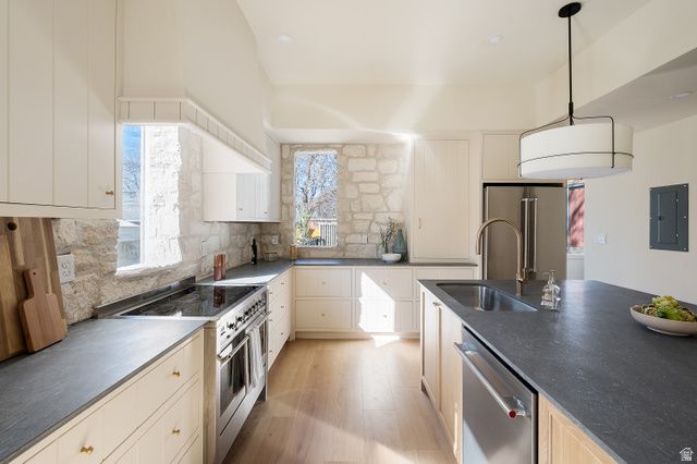 75 N ST, Salt Lake City, UT 84103