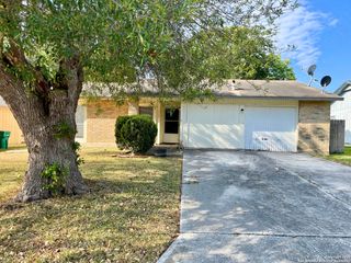 117 MEADOW WAY, Converse, TX 78109