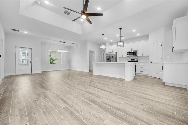 9345 102nd Avenue, Vero Beach, FL 32967