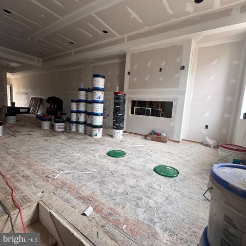 317 FULTON AVE, Baltimore, MD 21223