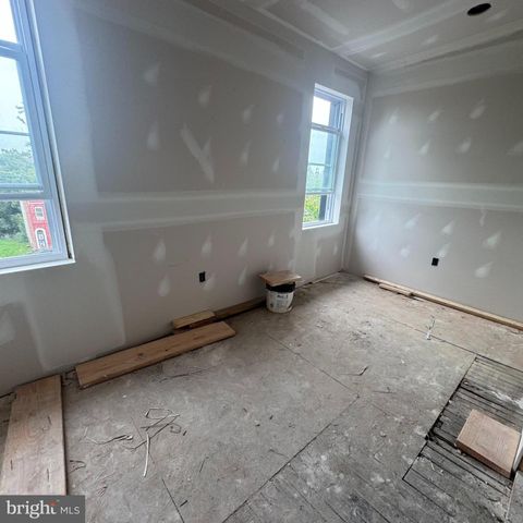 317 FULTON AVE, Baltimore, MD 21223