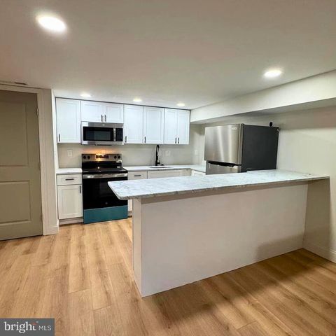 317 FULTON AVE, Baltimore, MD 21223