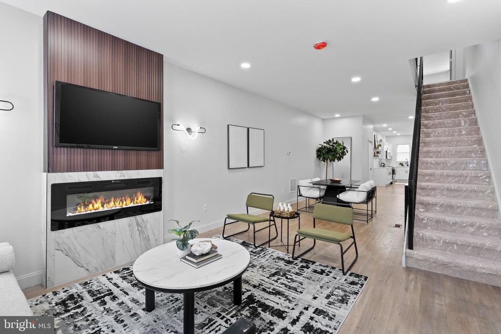 317 FULTON AVE, Baltimore, MD 21223