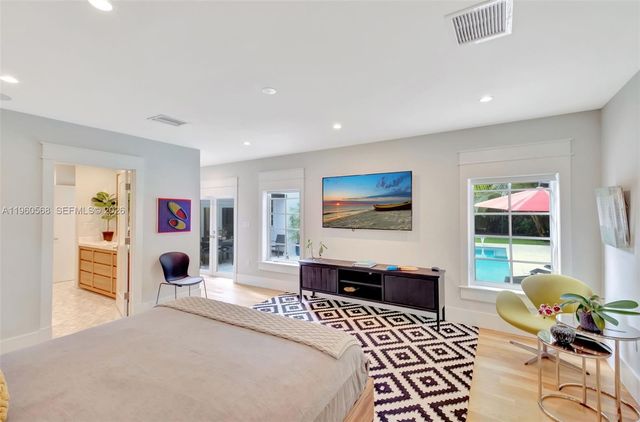 9105 NE 5th Ave, Miami Shores, FL 33138