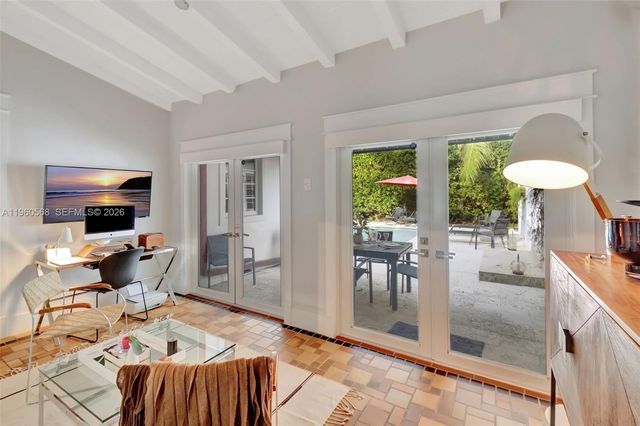 9105 NE 5th Ave, Miami Shores, FL 33138