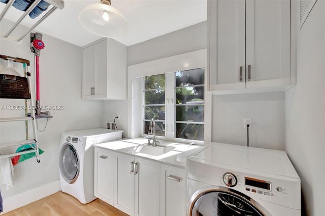 9105 NE 5th Ave, Miami Shores, FL 33138