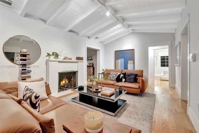 9105 NE 5th Ave, Miami Shores, FL 33138