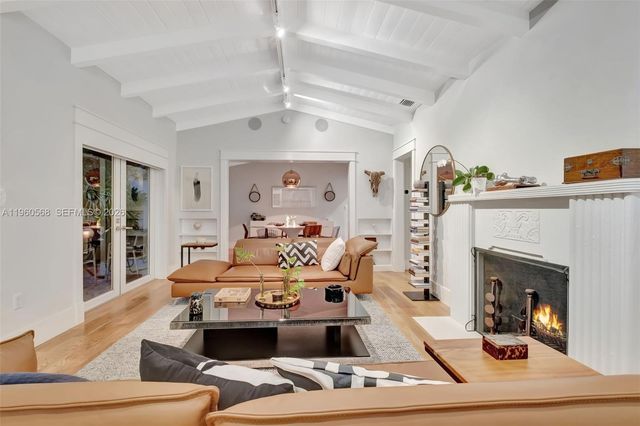 9105 NE 5th Ave, Miami Shores, FL 33138