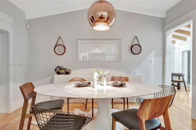 9105 NE 5th Ave, Miami Shores, FL 33138