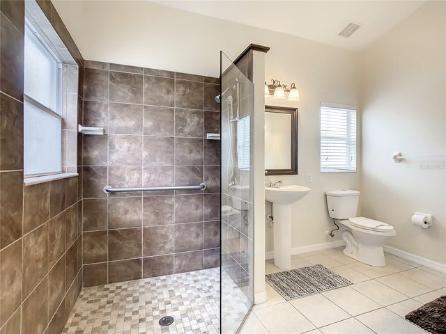 16833 GLENBROOK BOULEVARD, Clermont, FL 34714