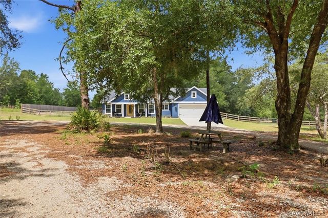 2262 N Trucks Avenue, Hernando, FL 34442