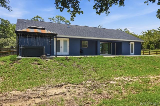 2262 N Trucks Avenue, Hernando, FL 34442