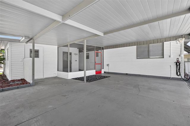 34312 CARL ROAD, Leesburg, FL 34788