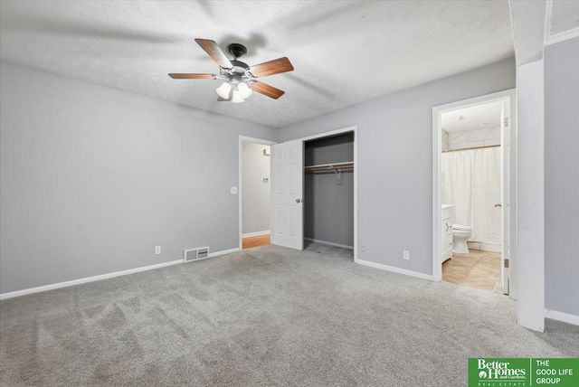 1114 Hackney Drive, Papillion, NE 68046