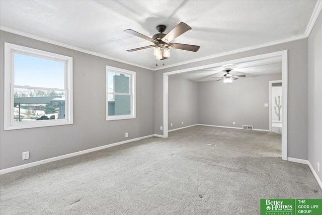 1114 Hackney Drive, Papillion, NE 68046