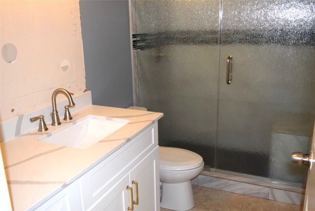 4911 Dwarf Honey Suckle Court, Houston, TX 77084