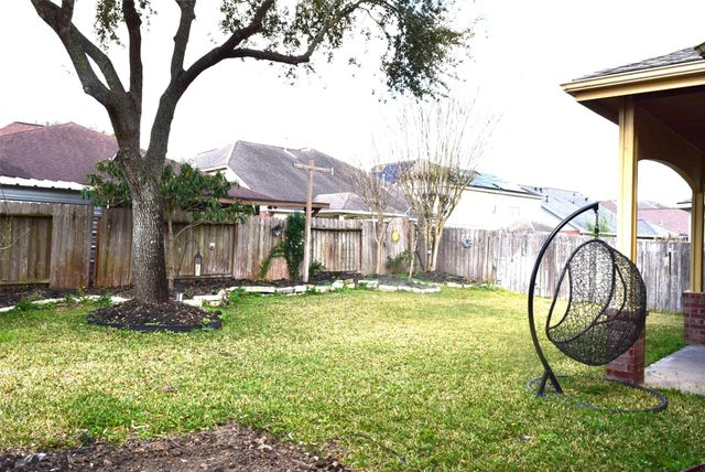 4911 Dwarf Honey Suckle Court, Houston, TX 77084