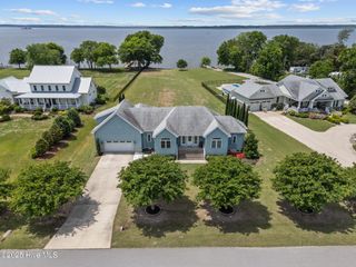 102 East Point Estates Court, Knotts Island, NC 27950