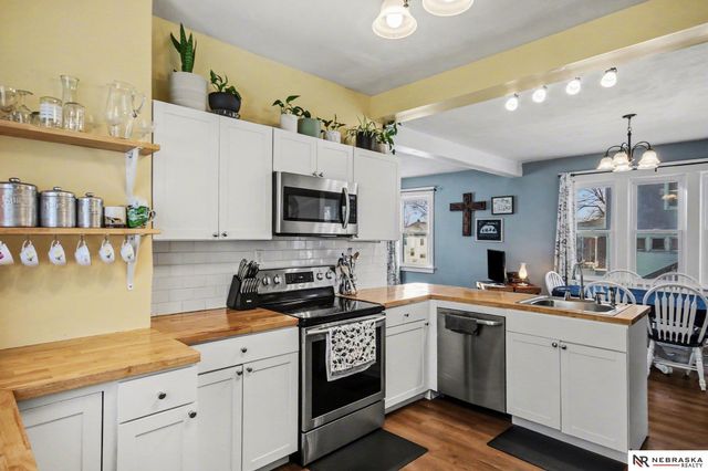 1508 N 35 Street, Omaha, NE 68111