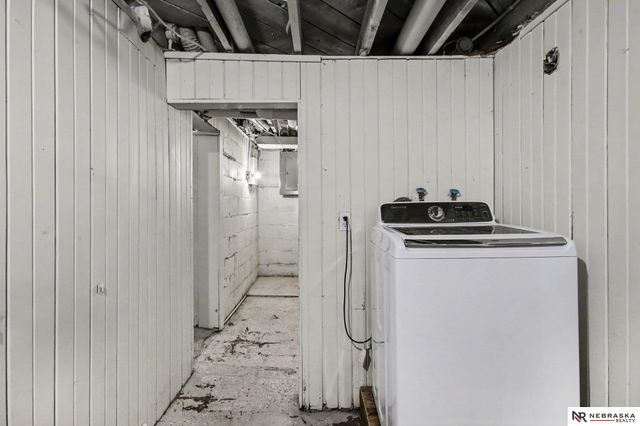 1508 N 35 Street, Omaha, NE 68111