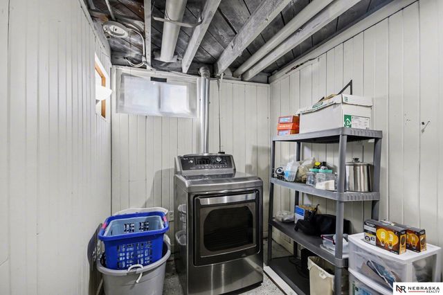 1508 N 35 Street, Omaha, NE 68111