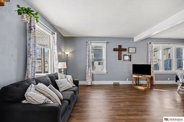 1508 N 35 Street, Omaha, NE 68111