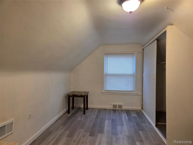 20409 Yonka Street, Detroit, MI 48234