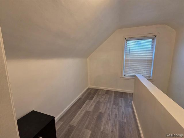 20409 Yonka Street, Detroit, MI 48234