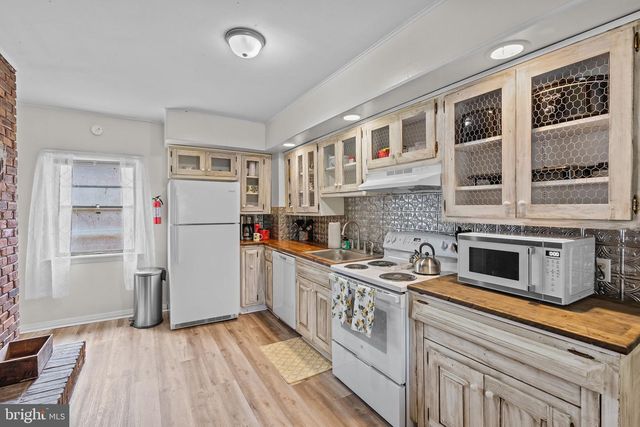 17595 FANNETTSBURG ROAD EAST, Fannettsburg, PA 17221