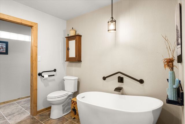 31577 N US Highway 281, Lipan, TX 76462