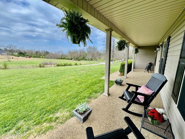 851 McAfee Lane, Salvisa, KY 40372