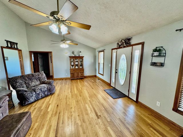 851 McAfee Lane, Salvisa, KY 40372