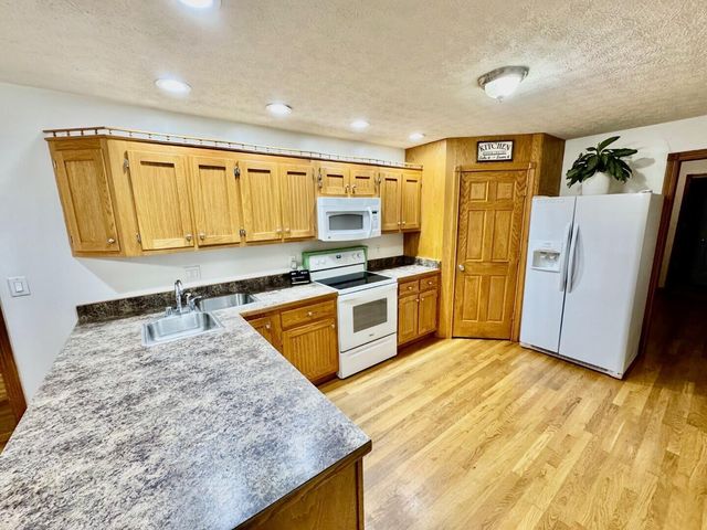 851 McAfee Lane, Salvisa, KY 40372