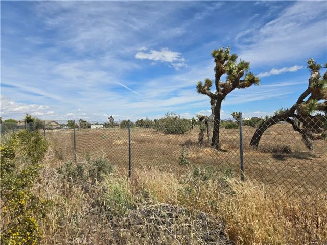 0 Aster, Oak Hills, CA 92344