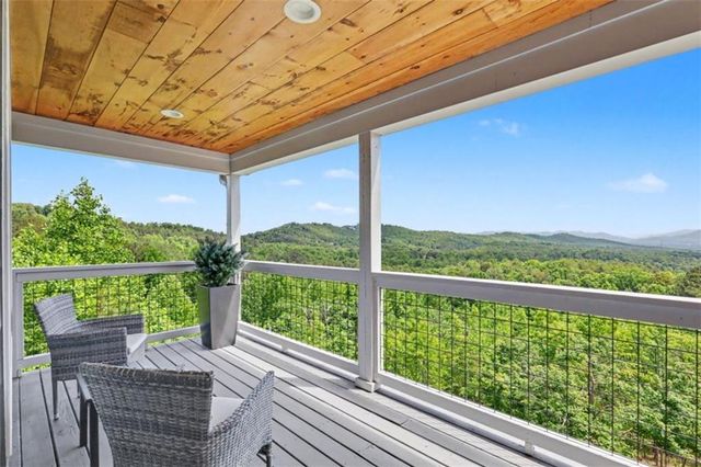 9 Queens Court, Blairsville, GA 30512