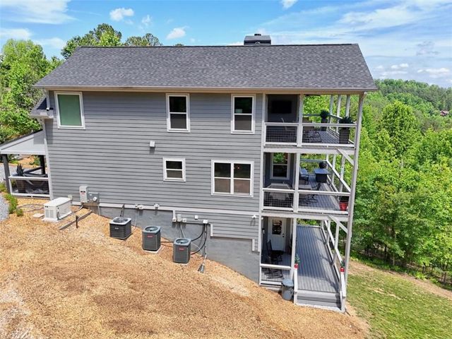 9 Queens Court, Blairsville, GA 30512