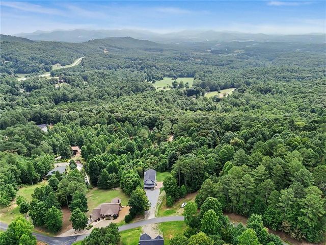 9 Queens Court, Blairsville, GA 30512